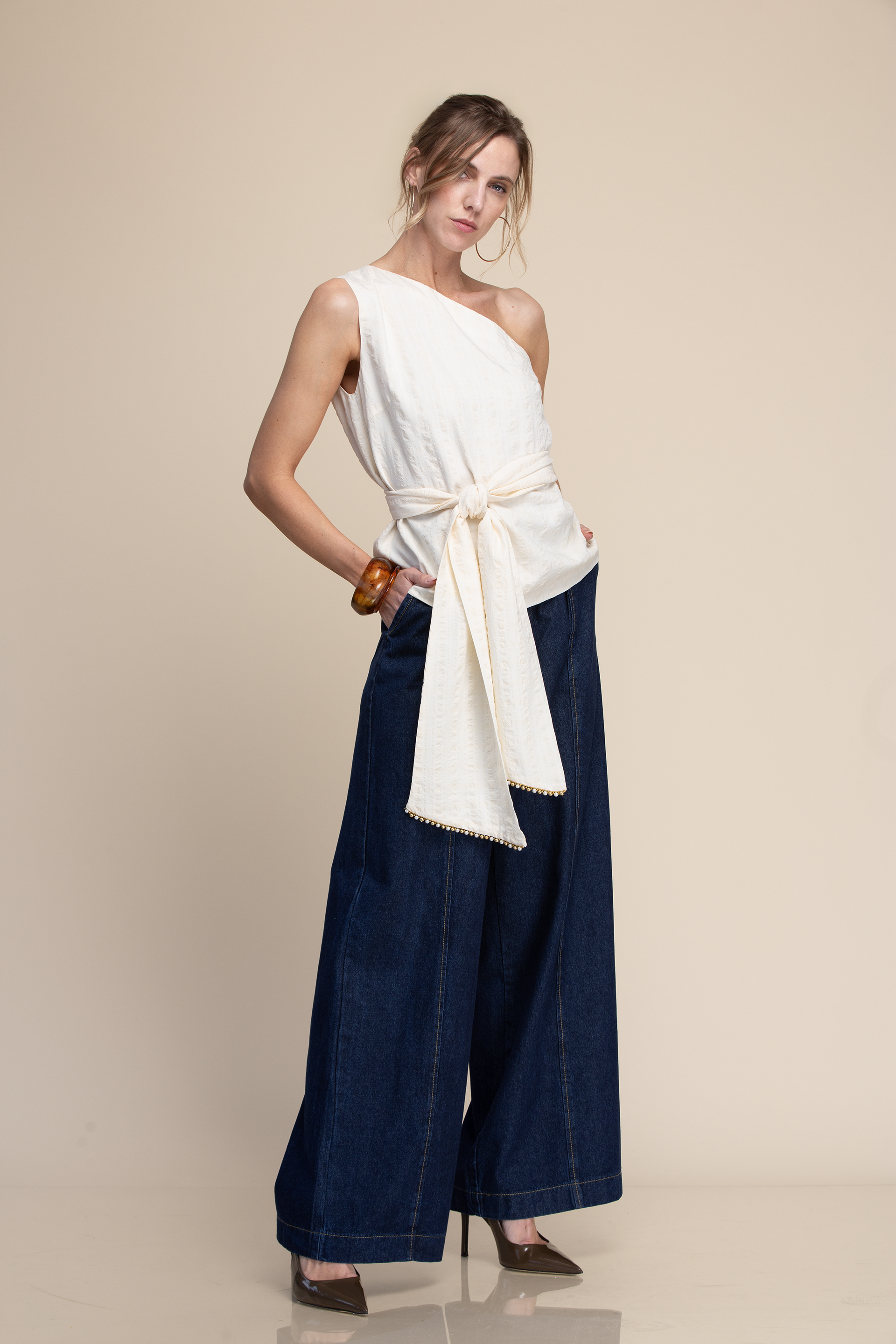 BLUSA UN SOLO HOMBRO