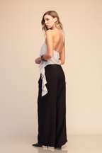 BLUSA HALTER CON ESCAROLAS