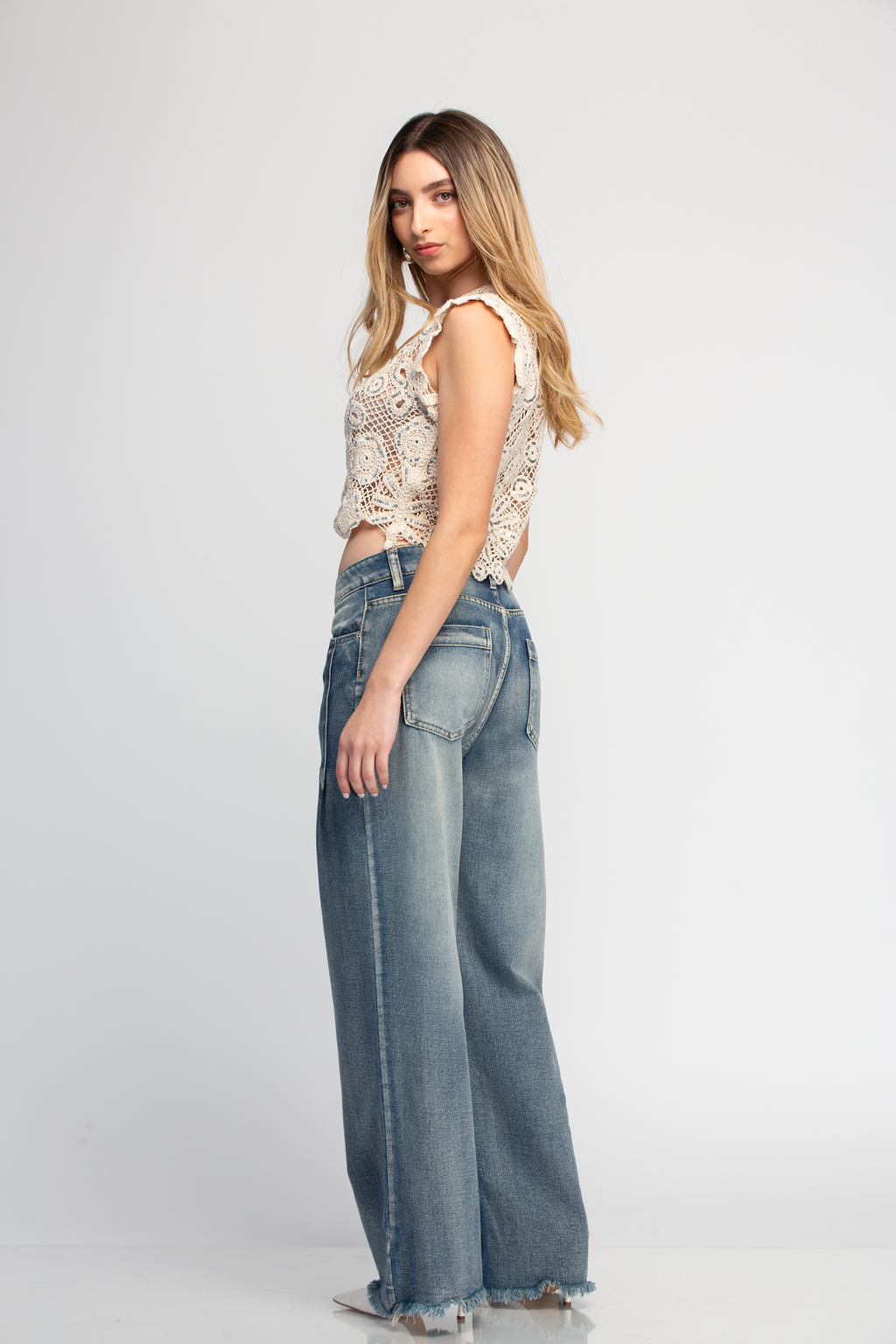 BLUSA MANGA CAP BORDADA