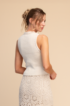 BLUSA TEJIDA SIN MANGAS