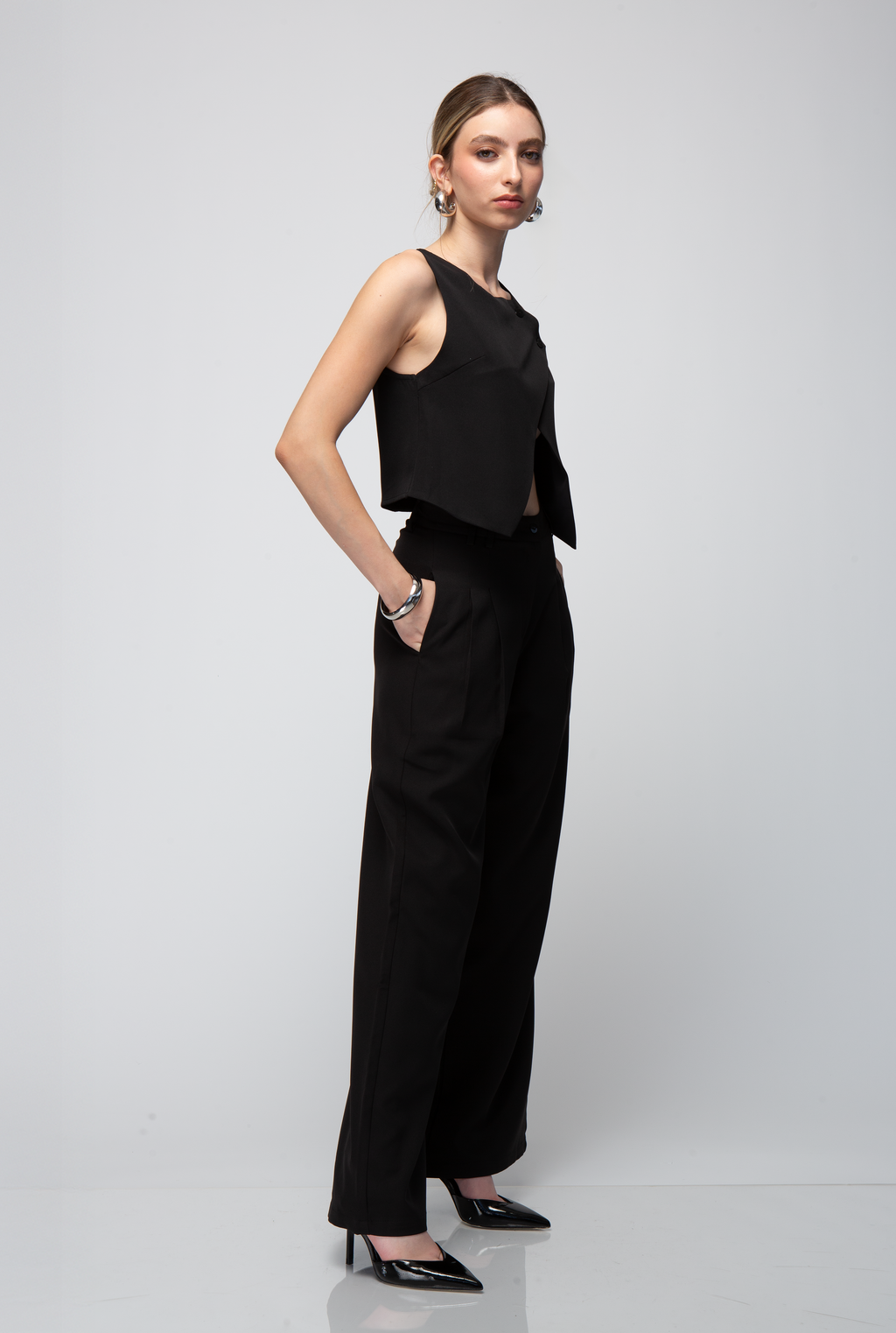 SET TOP SIN MANGAS Y FALDA