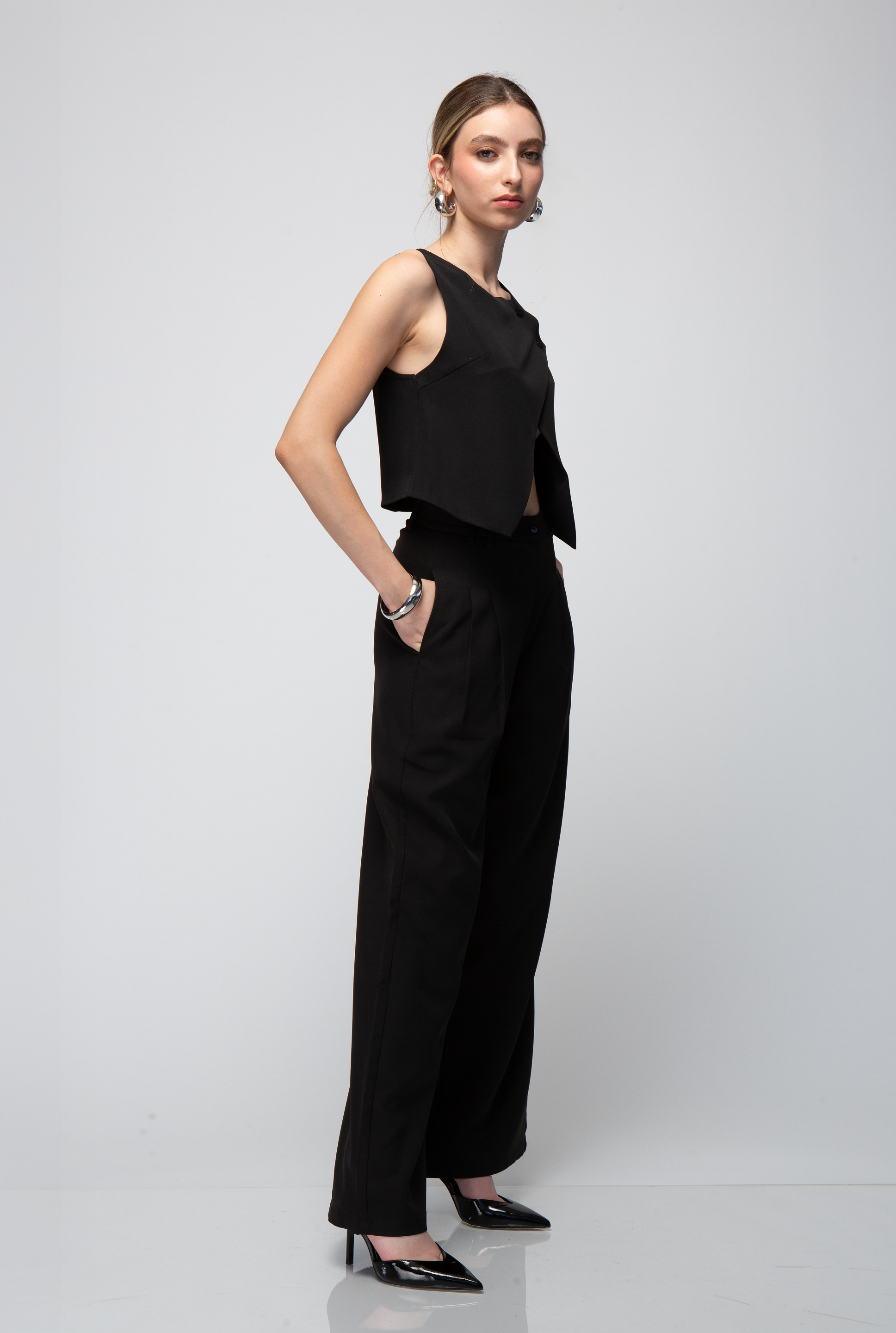 SET TOP SIN MANGAS Y FALDA