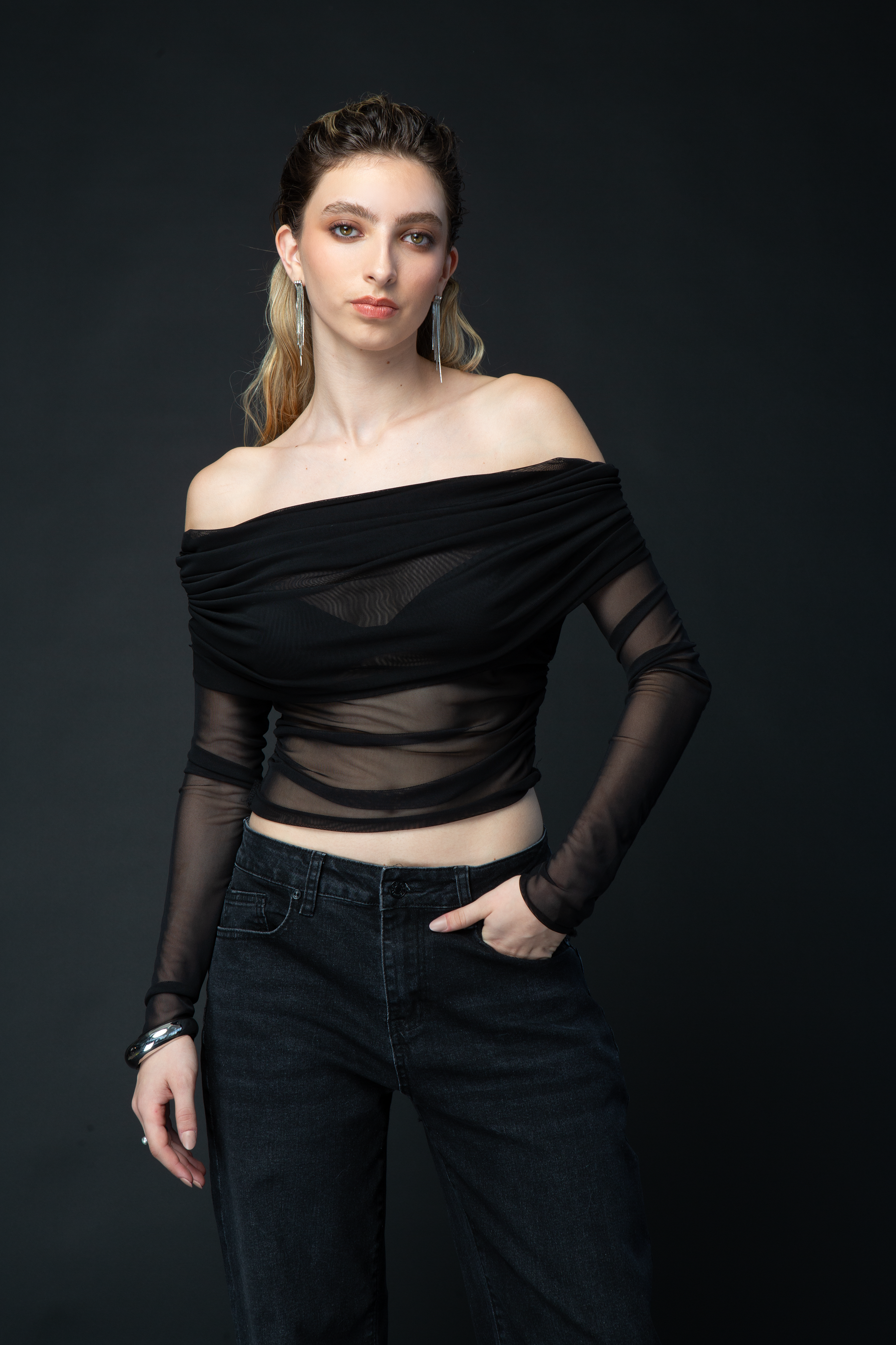TOP OFF SHOULDER DE MESH