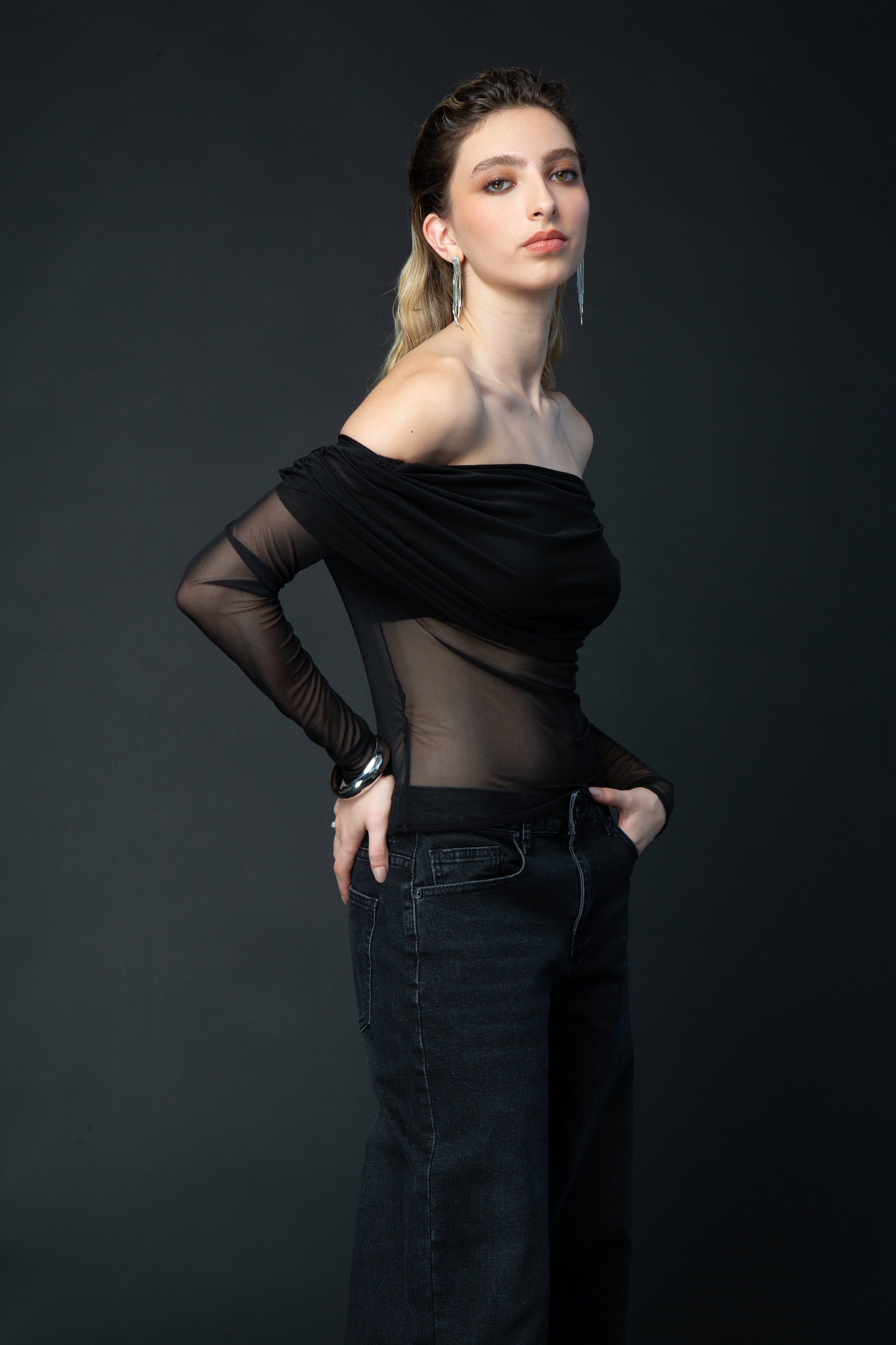 TOP OFF SHOULDER DE MESH