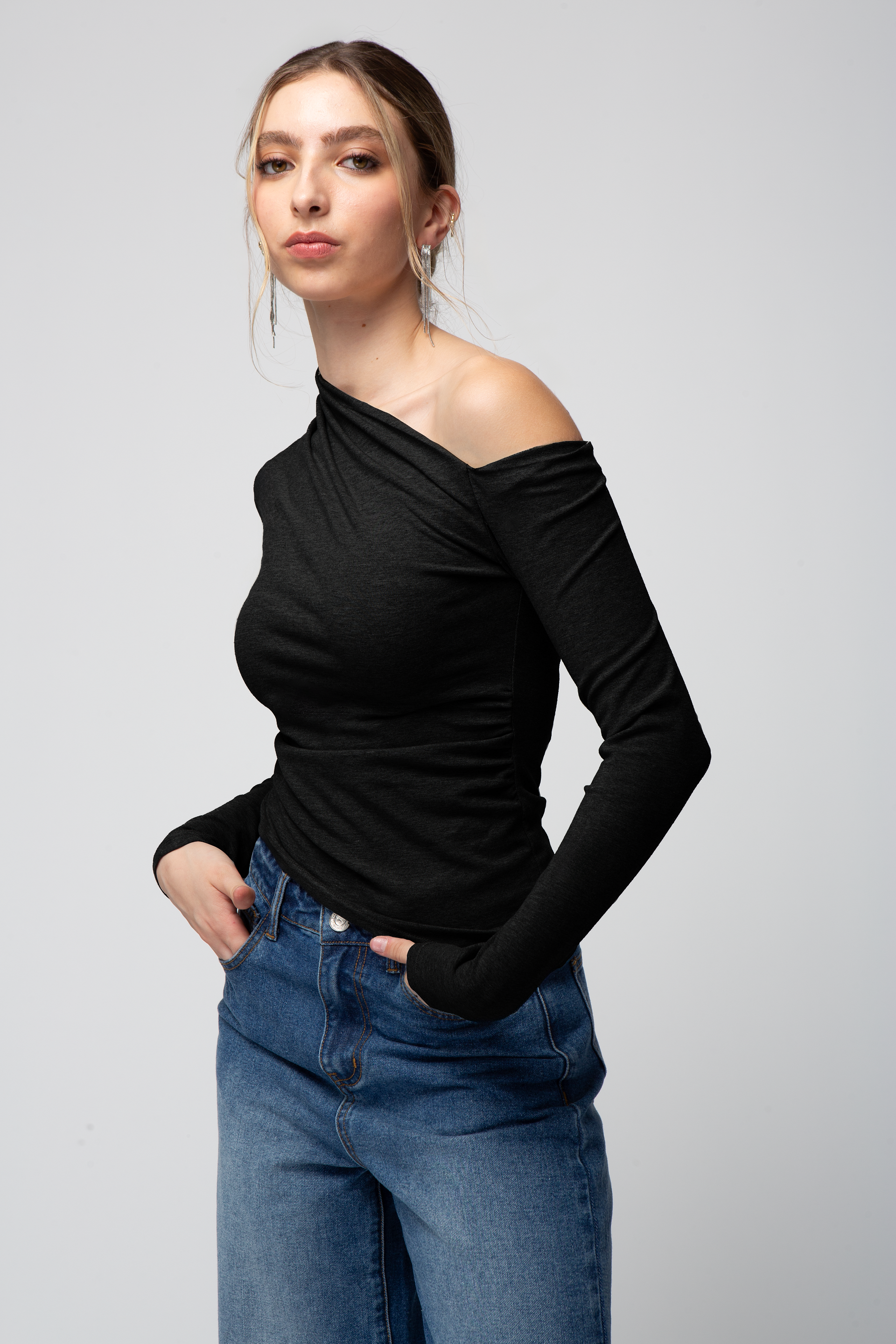 BLUSA ASIMÃ‰TRICA MANGA LARGA